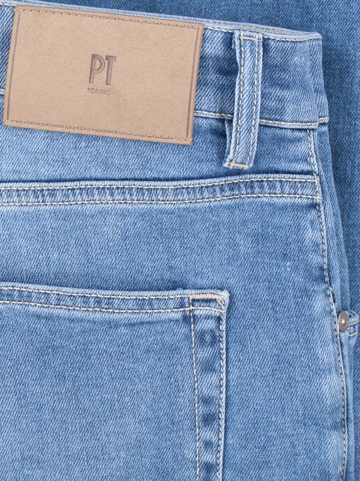 Straight Jeans