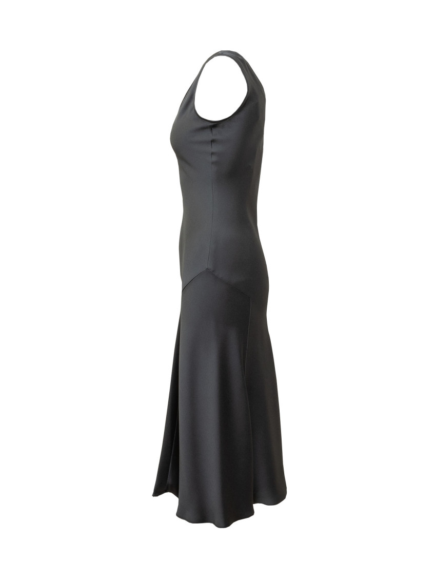 Black Solid V Neck Maxi Dress