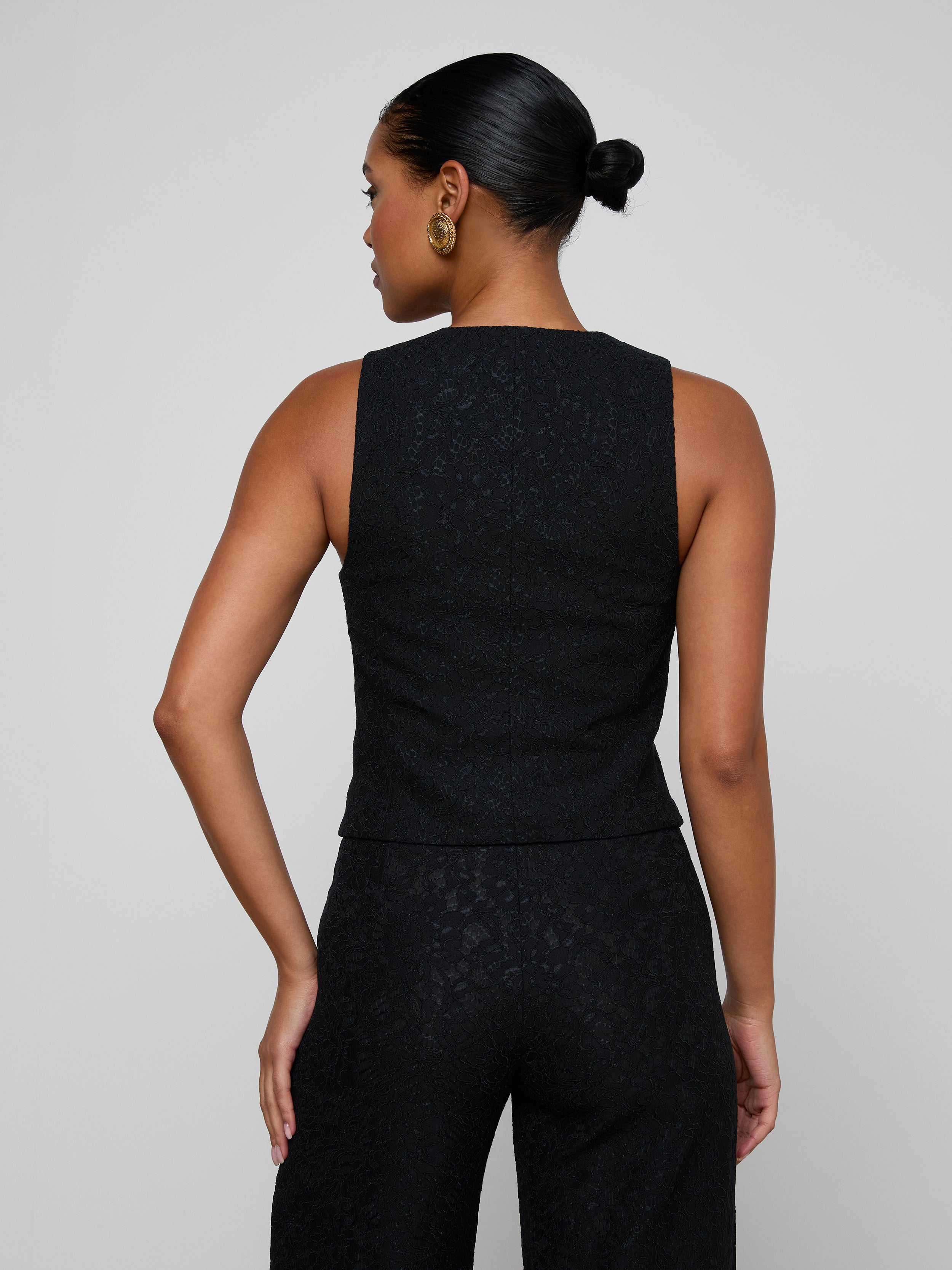Kino Lace Vest In Black