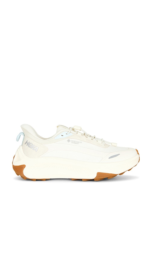 HOKA Transport 2 Gtx Sneaker in in Alabaster & Alabaster. 9.5 also , 6, 7.5