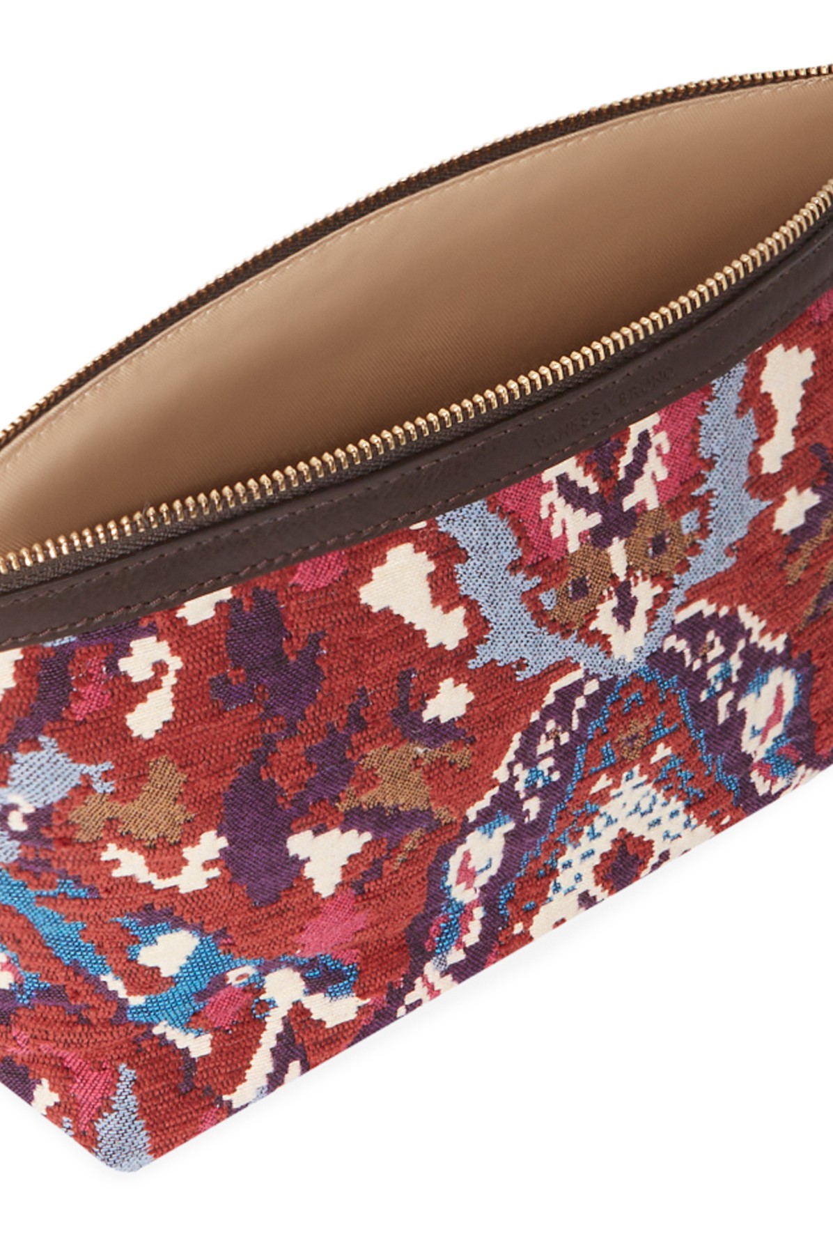 Zipped clutch