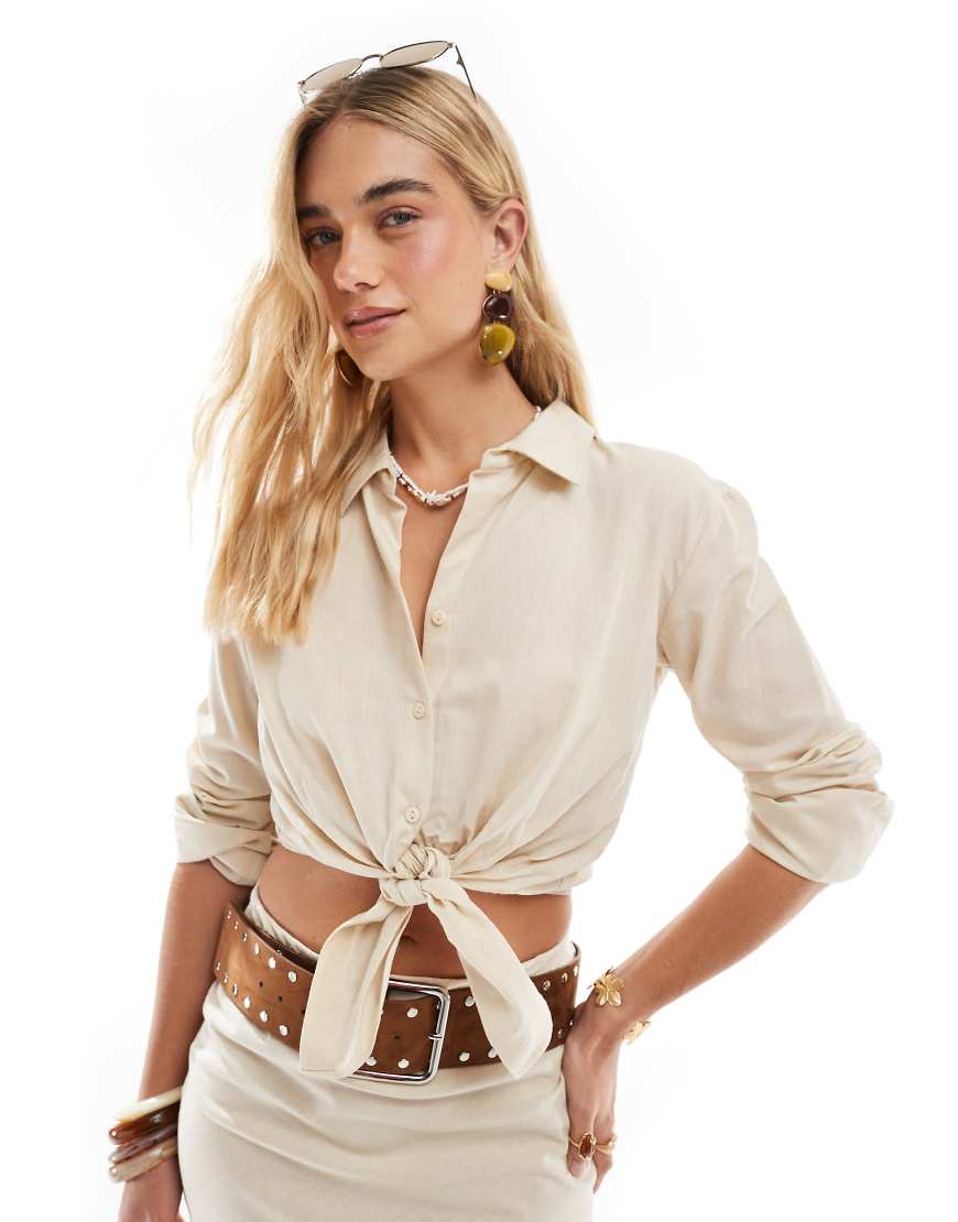 Esmée Exclusive long sleeve tie front beach shirt in beige-Neutral
