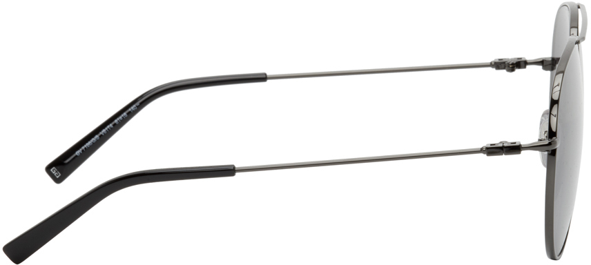 Eyewear & Sunglasses