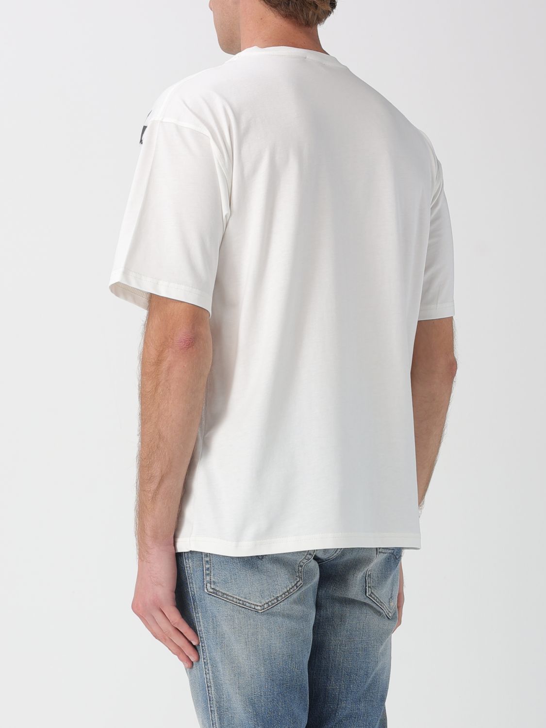 T-Shirt Men color White