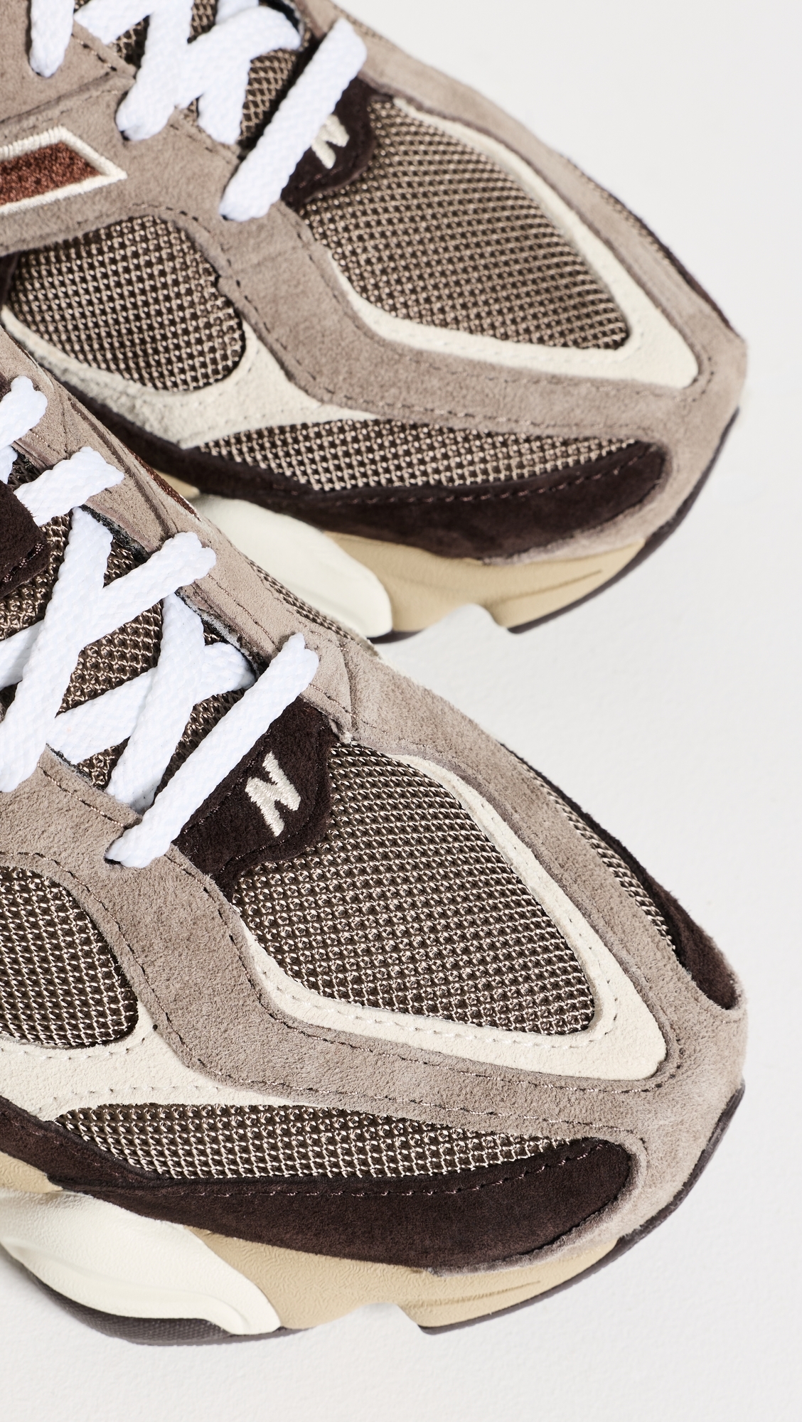 9060 Sneakers Brown/Brown W