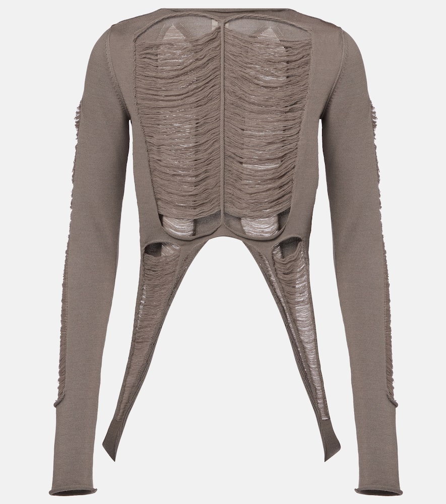 Distressed wool top