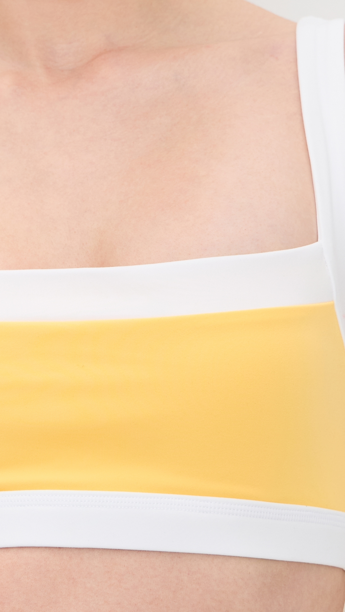 Straight Neck Bra Daisy w/ White Contrast