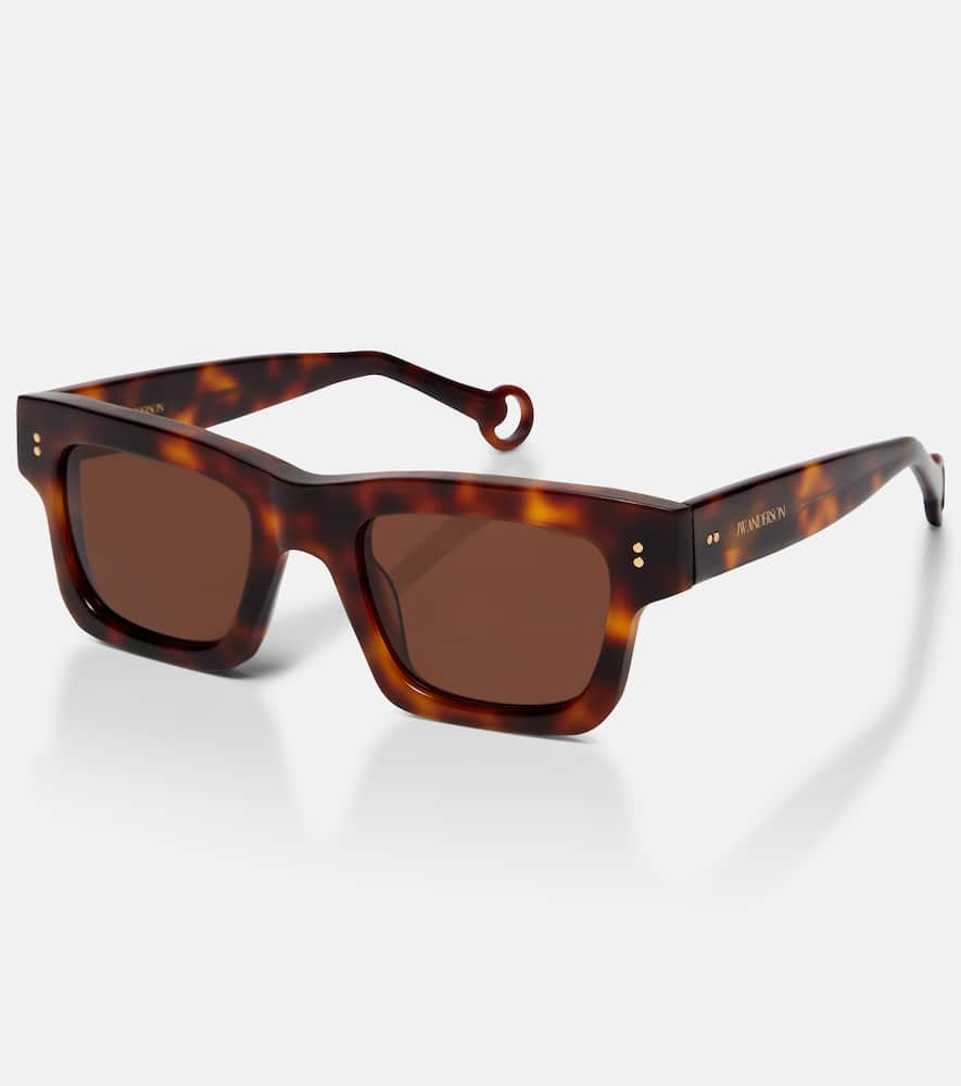 Rectangular sunglasses