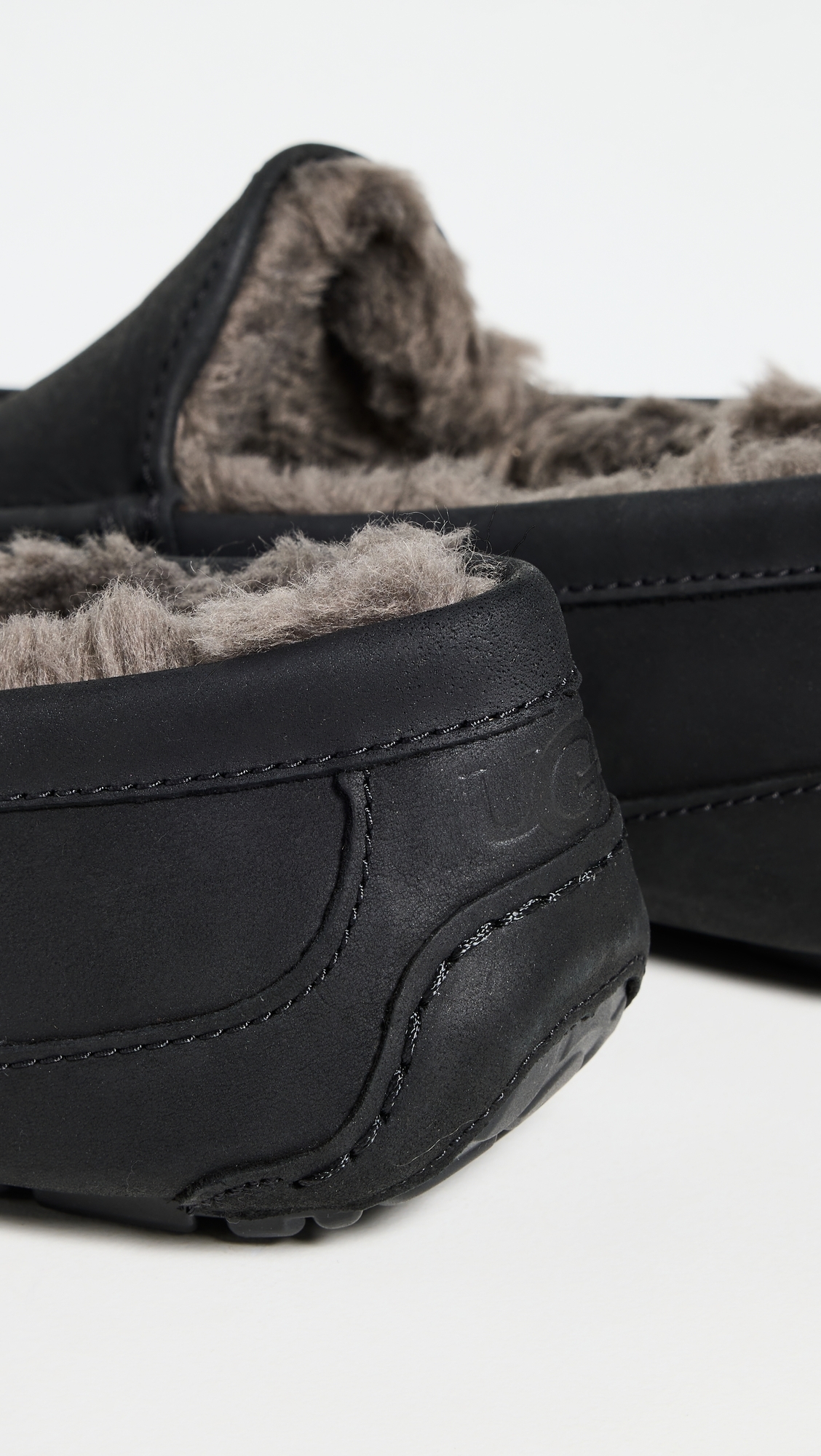 Ascot Leather Slippers Black