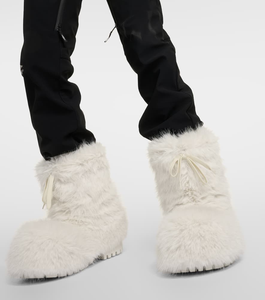 Alaska faux fur snow boots