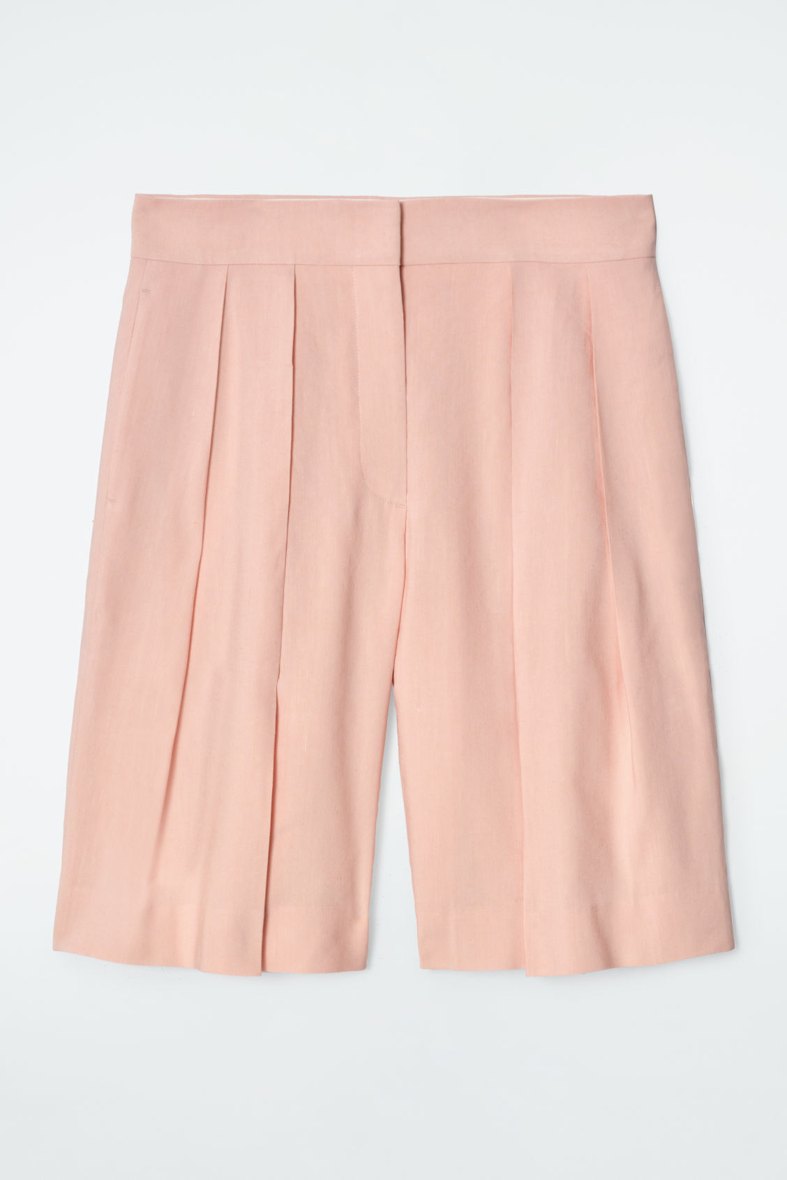 LONGLINE PLEATED LINEN SHORTS