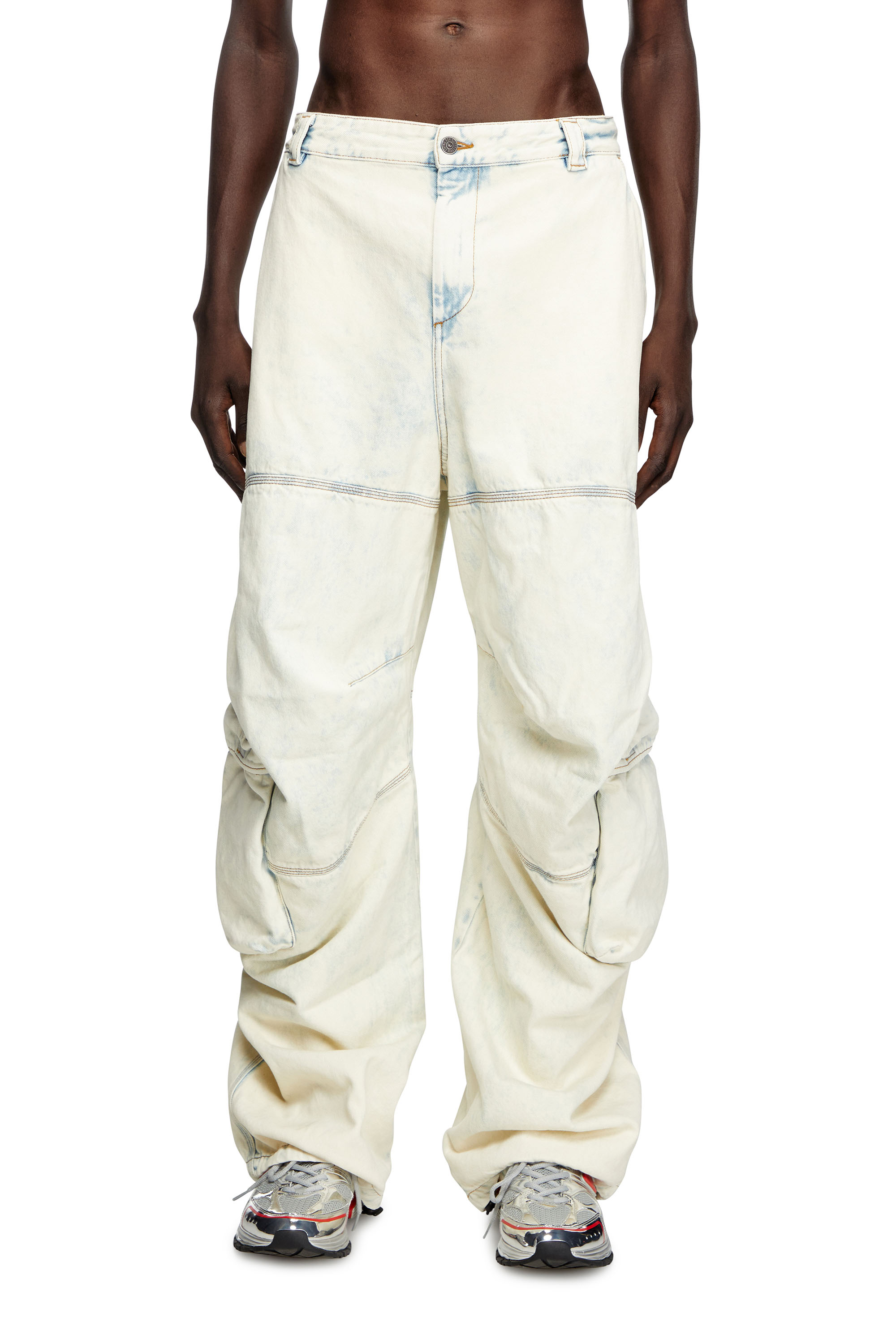 Straight Jeans