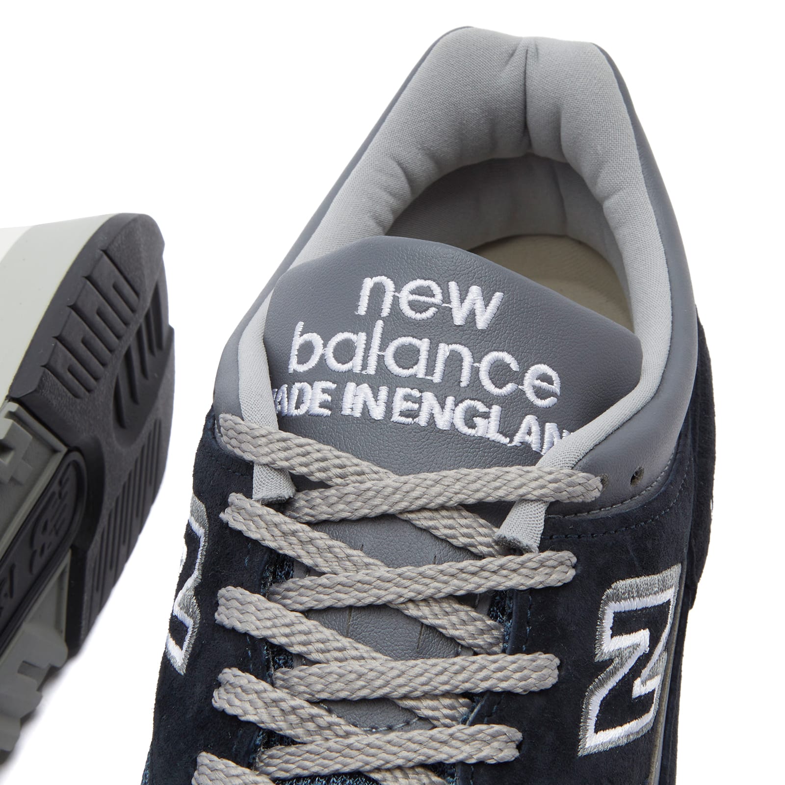 U1500PNV - Made in UK Sneakers in Navy