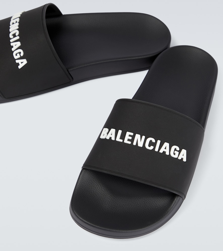 Pool logo rubber slides