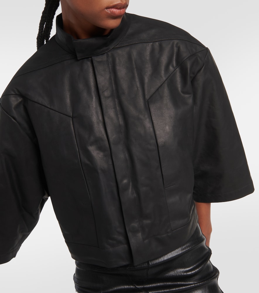 Cropped leather jacket