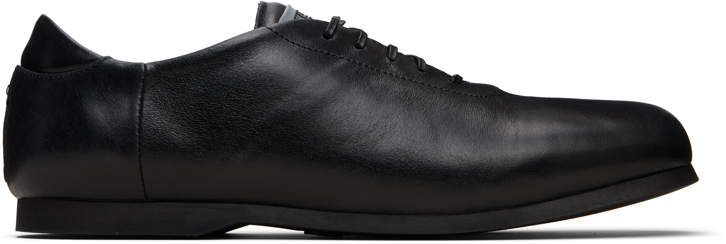 Black Sneak In Derbys