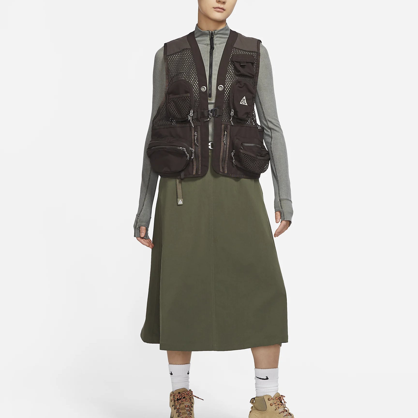 ACG Buttles Vest Velvet 'Brown Black'