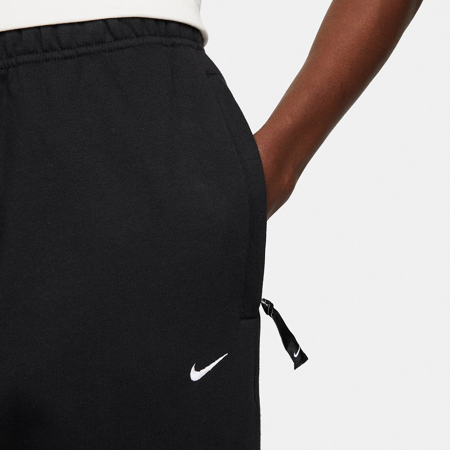 Solo Swoosh Fleece Trousers 'Black'