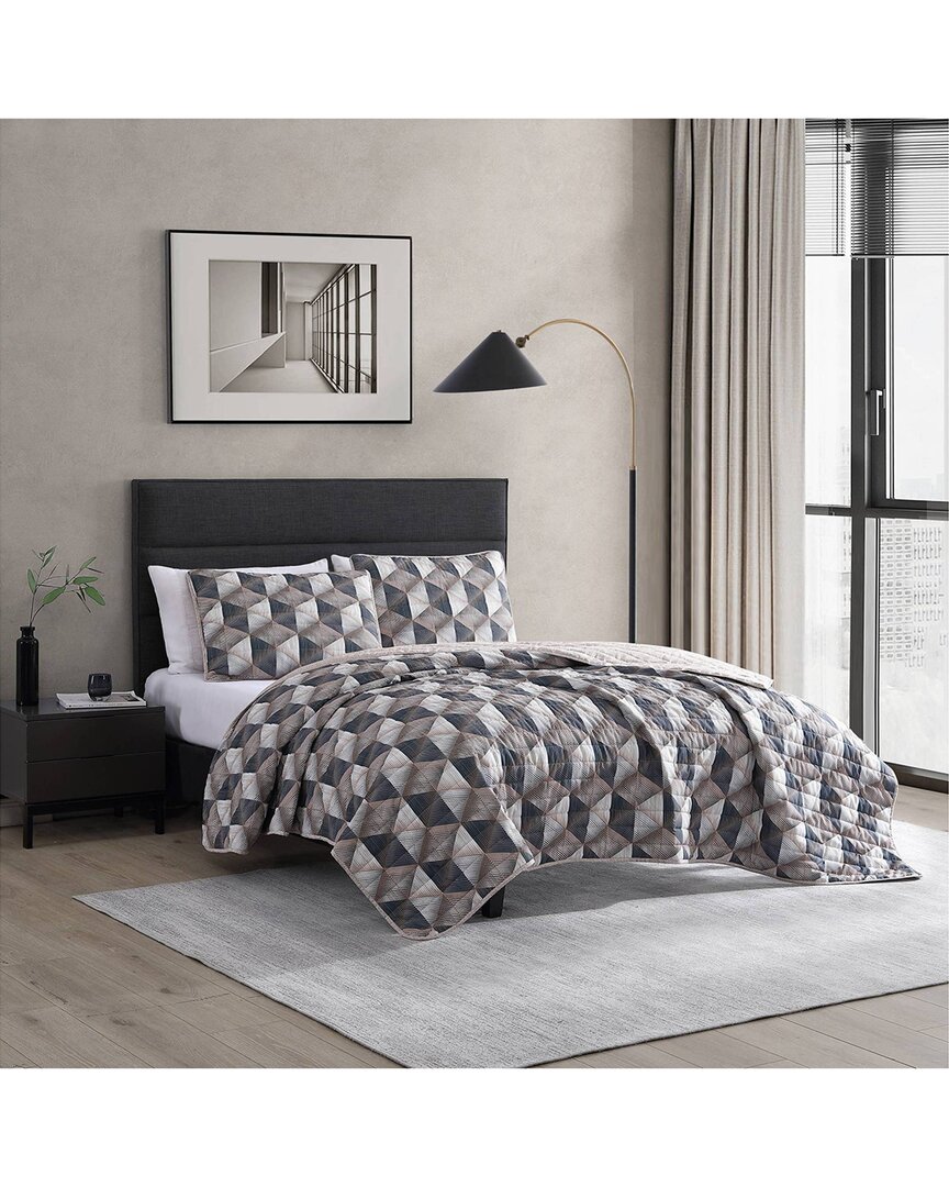 Gridwork Reversible Quilt Set
