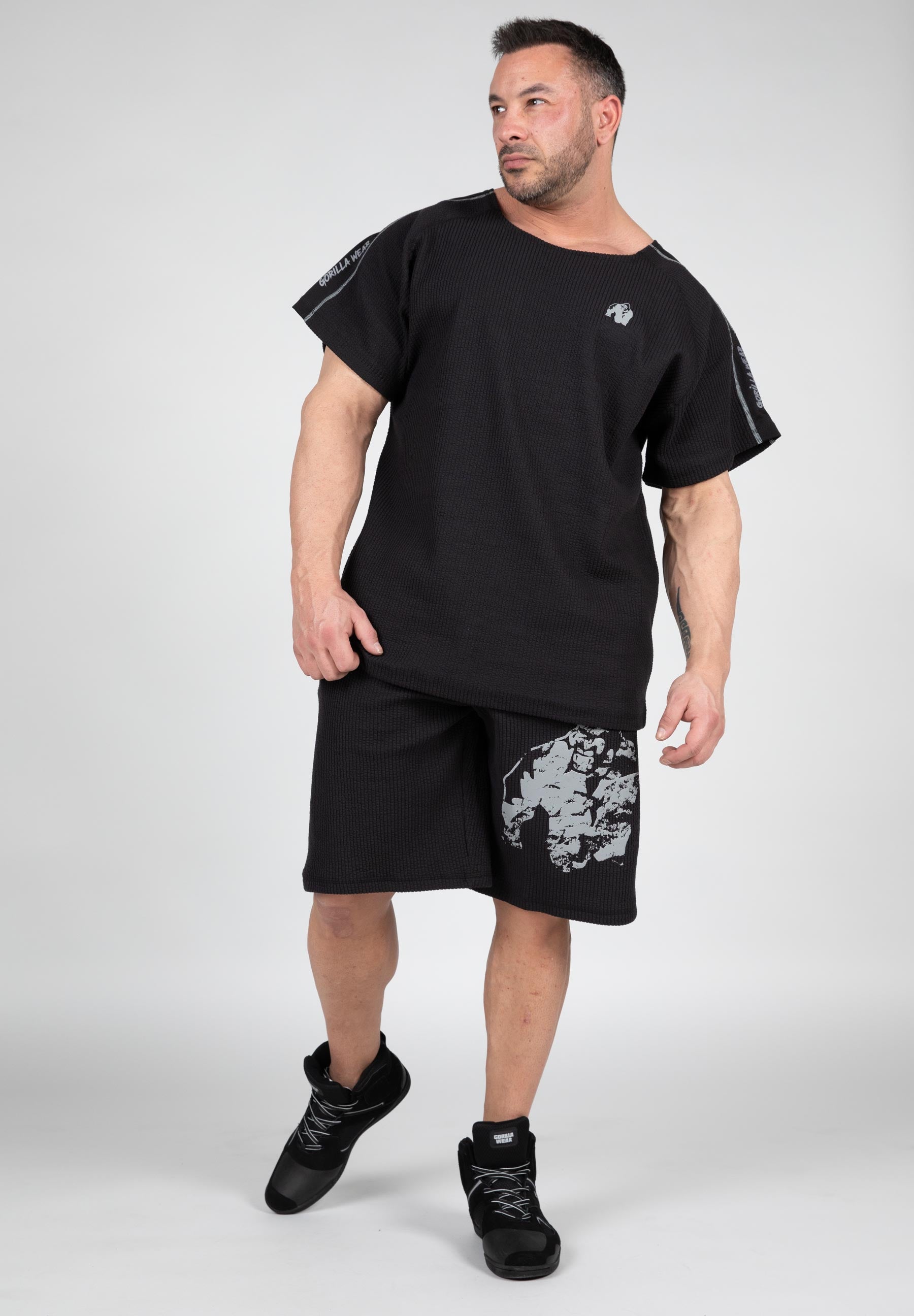 Buffalo Old School Shorts - Black/Gray