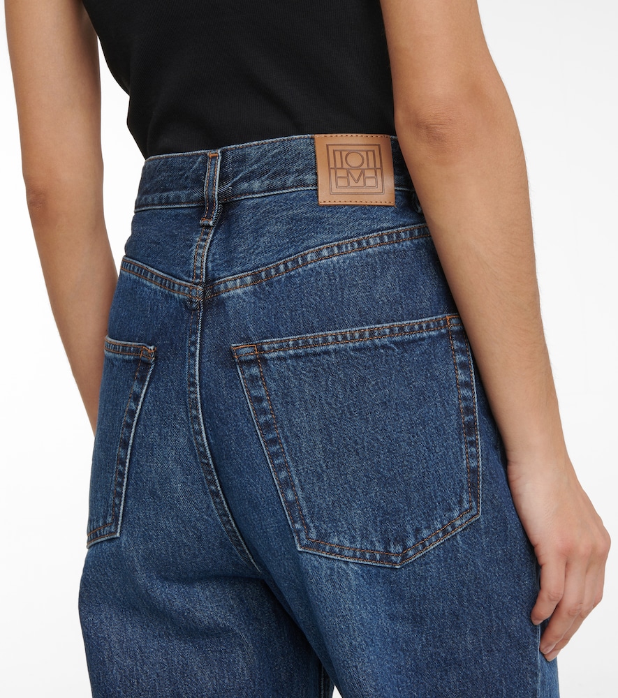 High-rise tapered jeans
