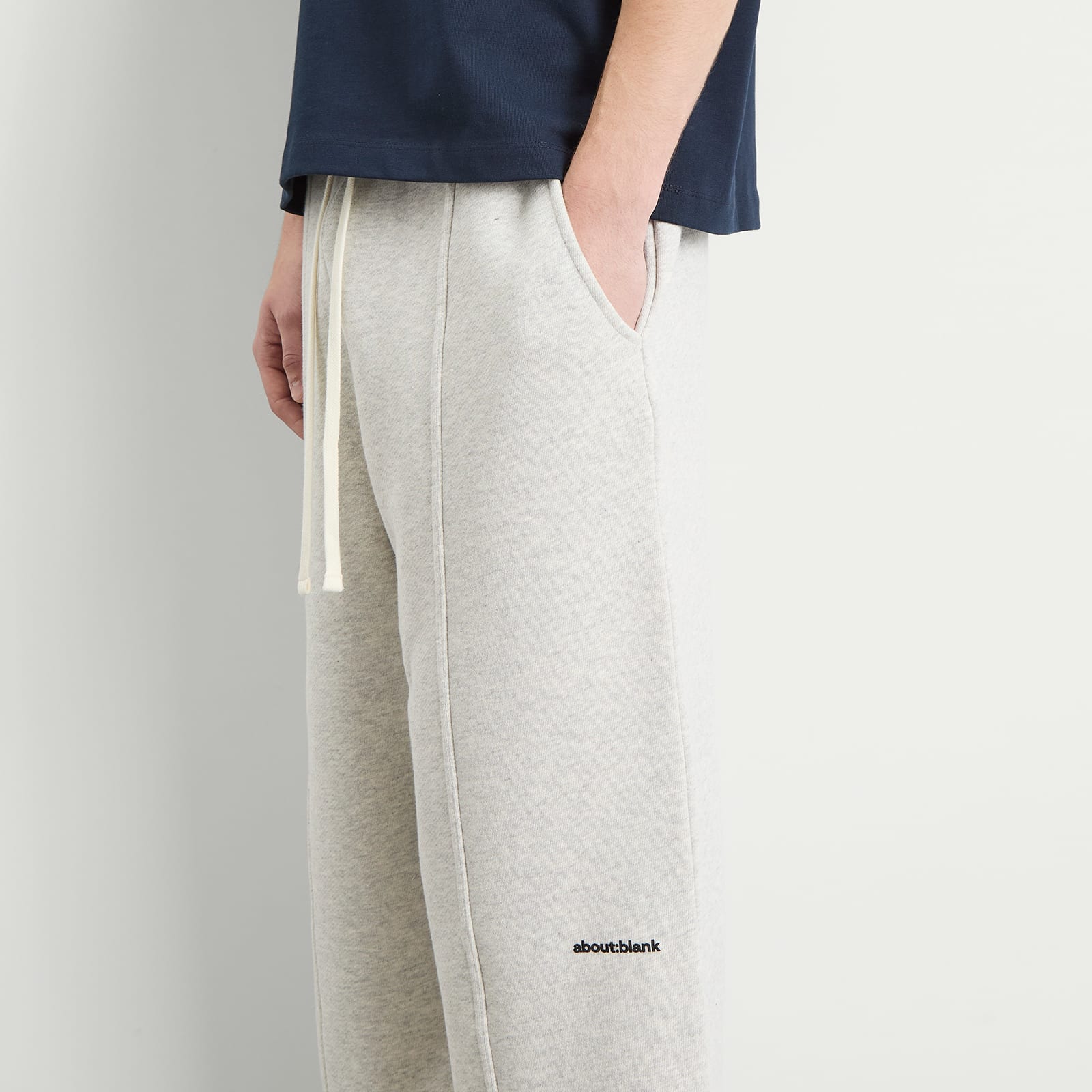 Men's Pleated Sweatpant in Grey Marl