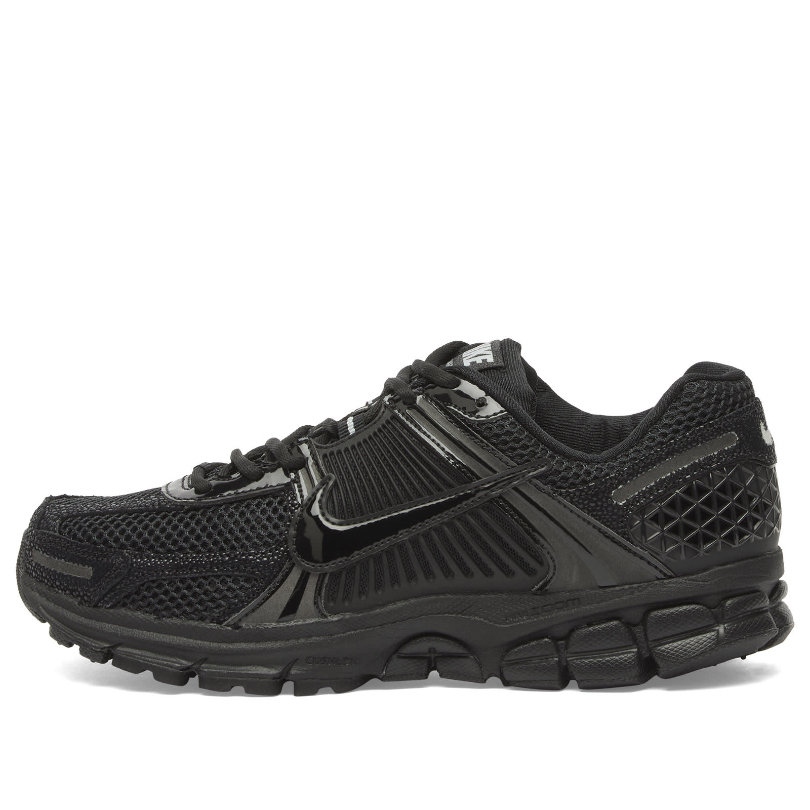 Women's Zoom Vomero 5 Se Sneaker in Black/Metalic Silver