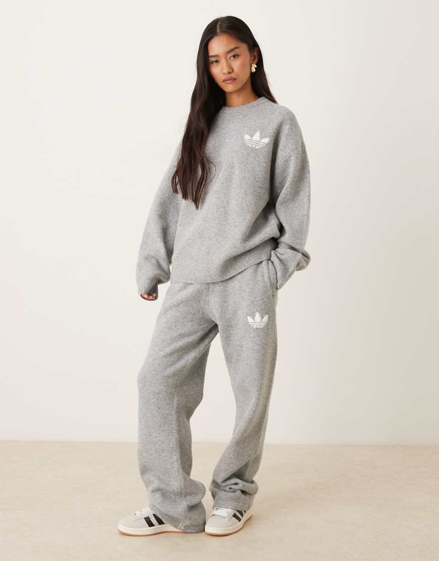 Knitted wide leg track pants in grey