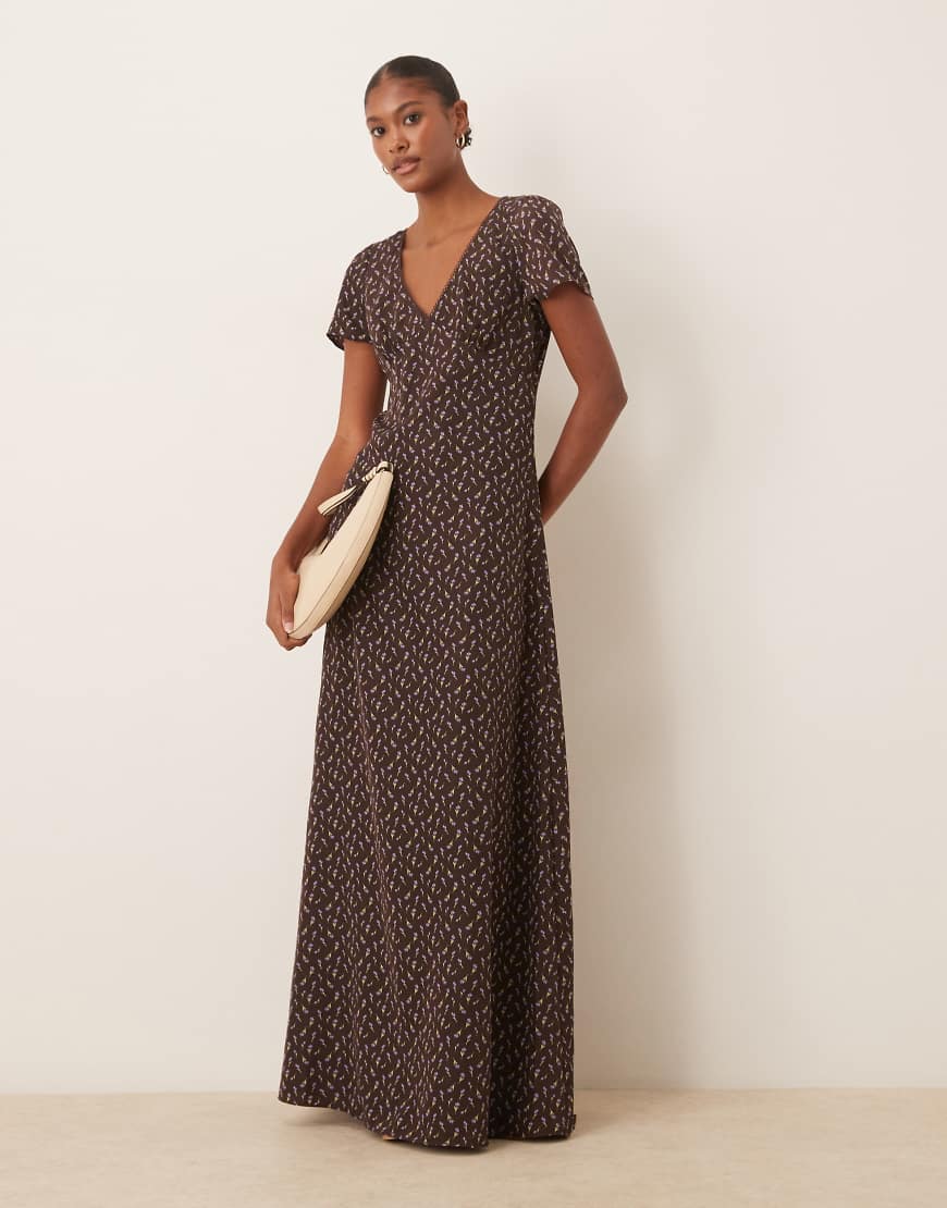 V neck maxi tea dress in brown lilac floral-Purple