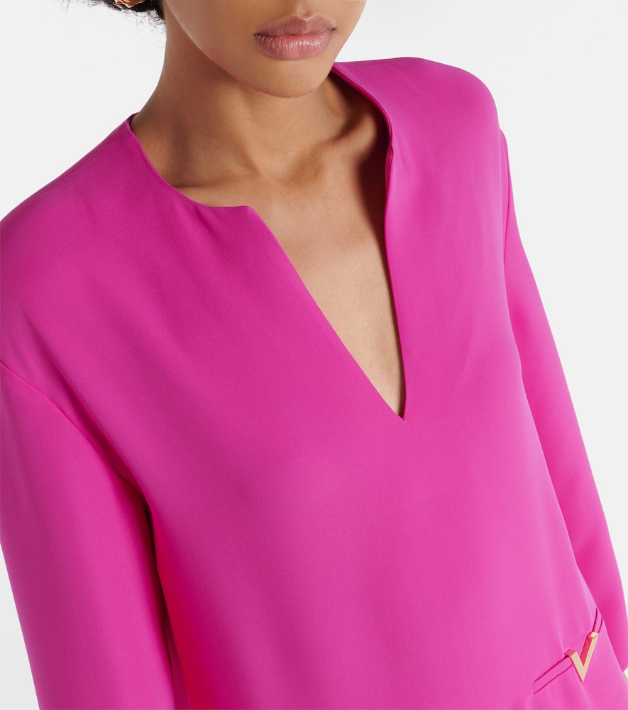 VGold silk kaftan