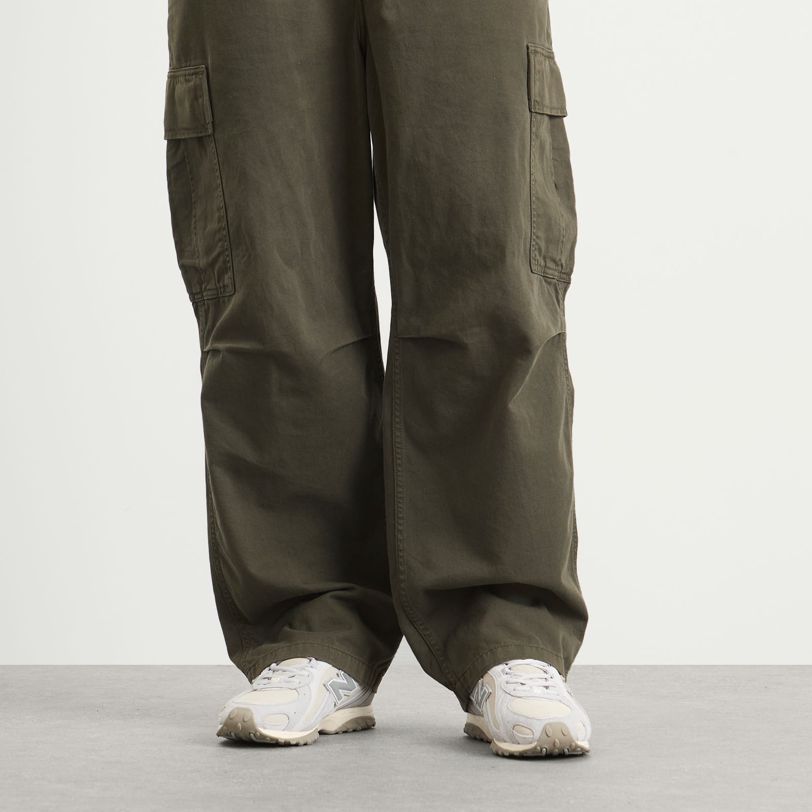204L Sneaker in Grey Matter/Shipyard