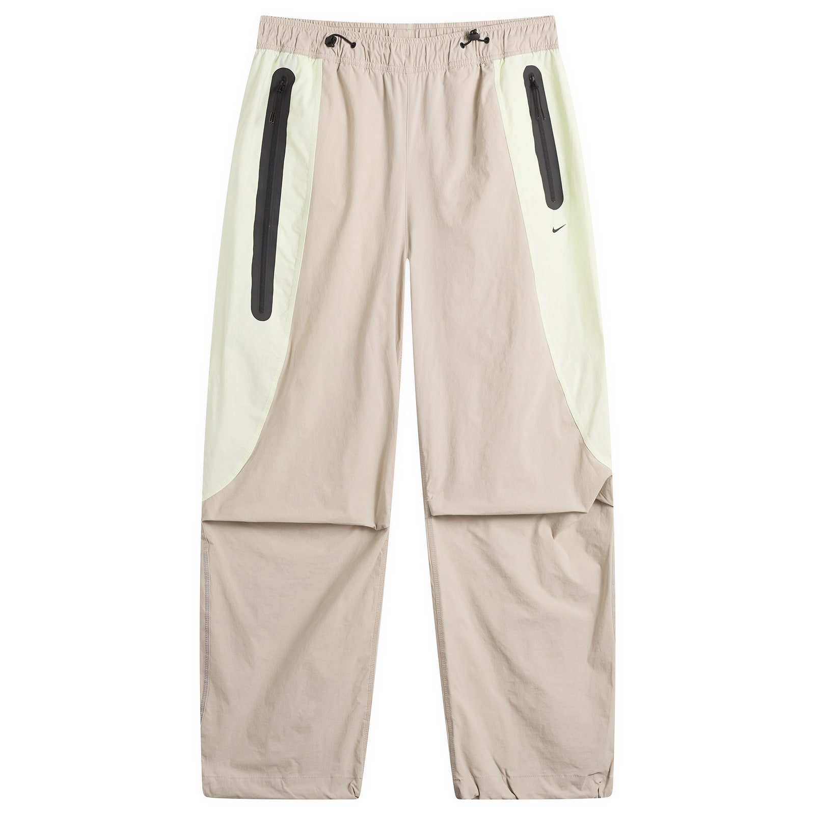 Men's Tech Woven Pro Oversized Pant in Cream/Volt Tint/Black