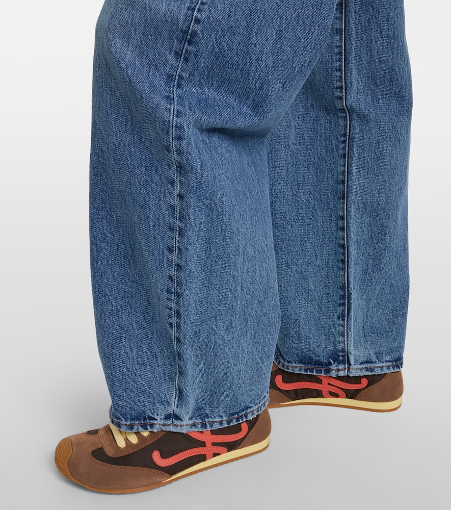 Bow barrel-leg jeans