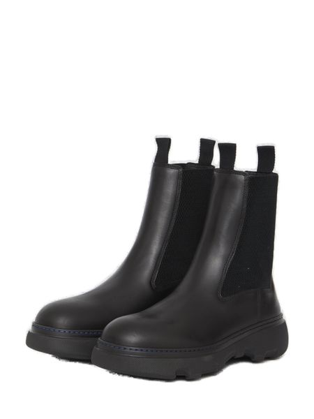 Burberry Elasticated-Panel Chelsea Boots