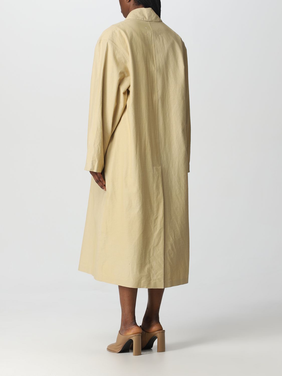 Coat Woman color Beige