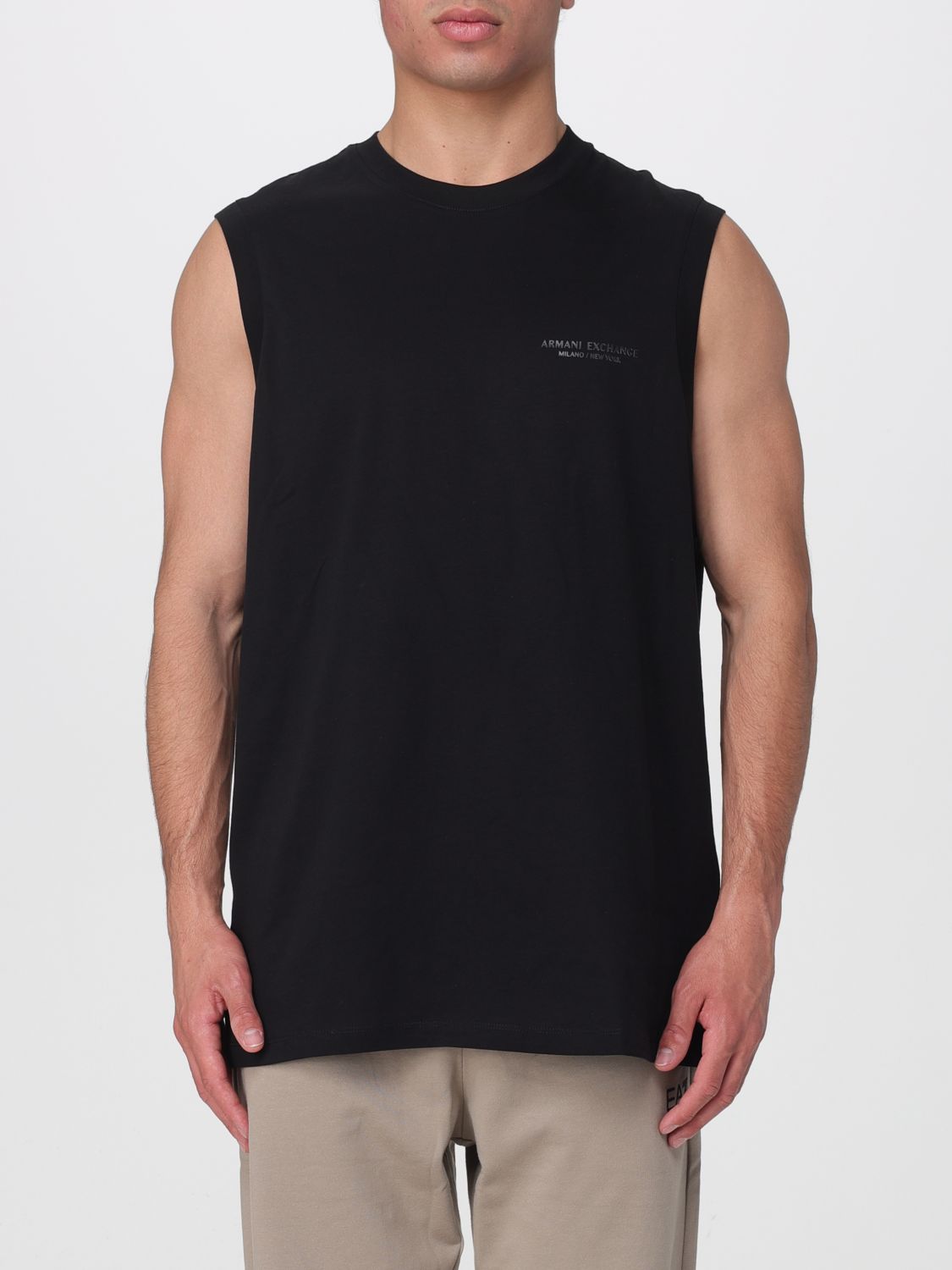 T-Shirt Men color Black