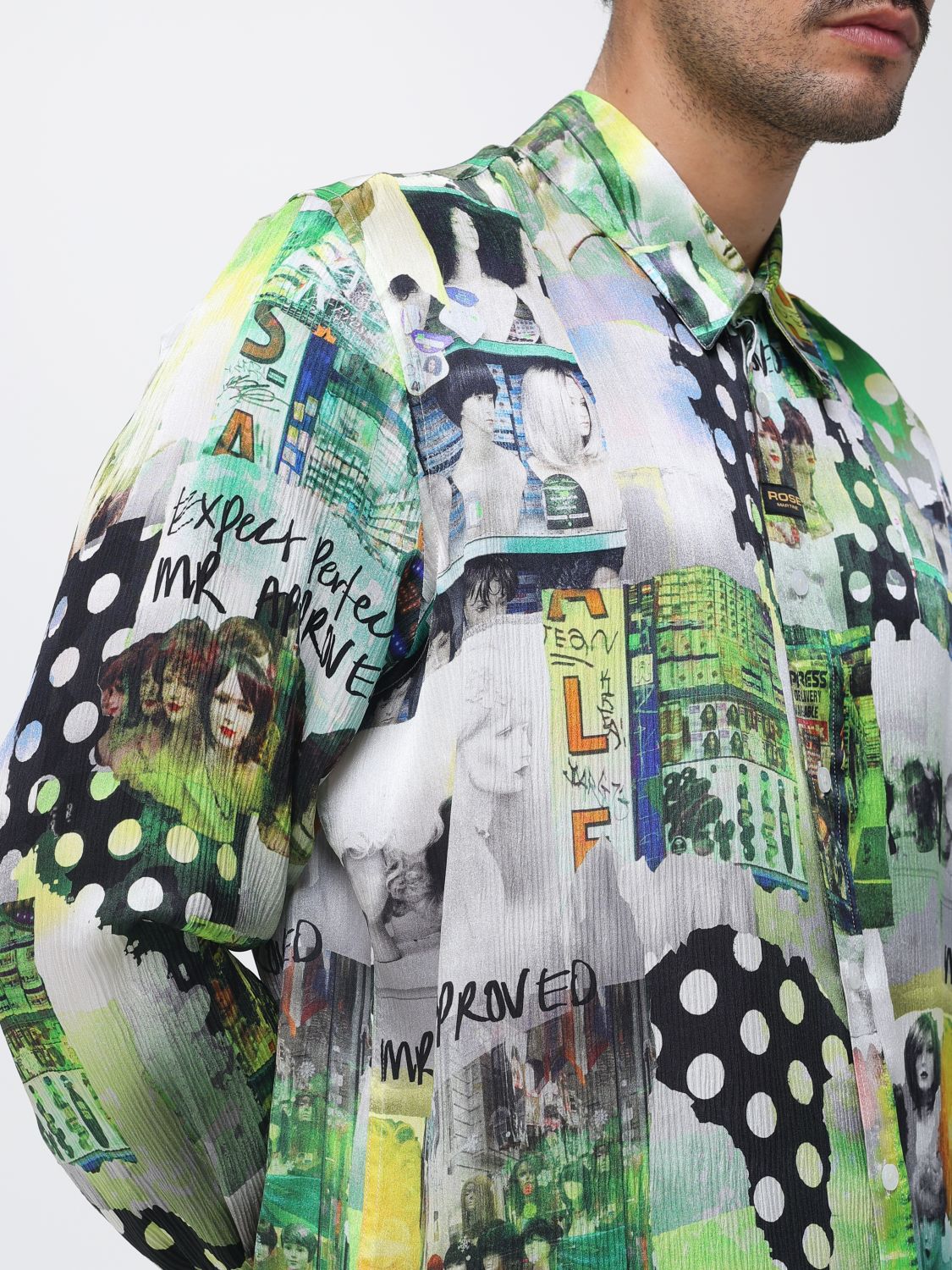 T-Shirt Men color Green
