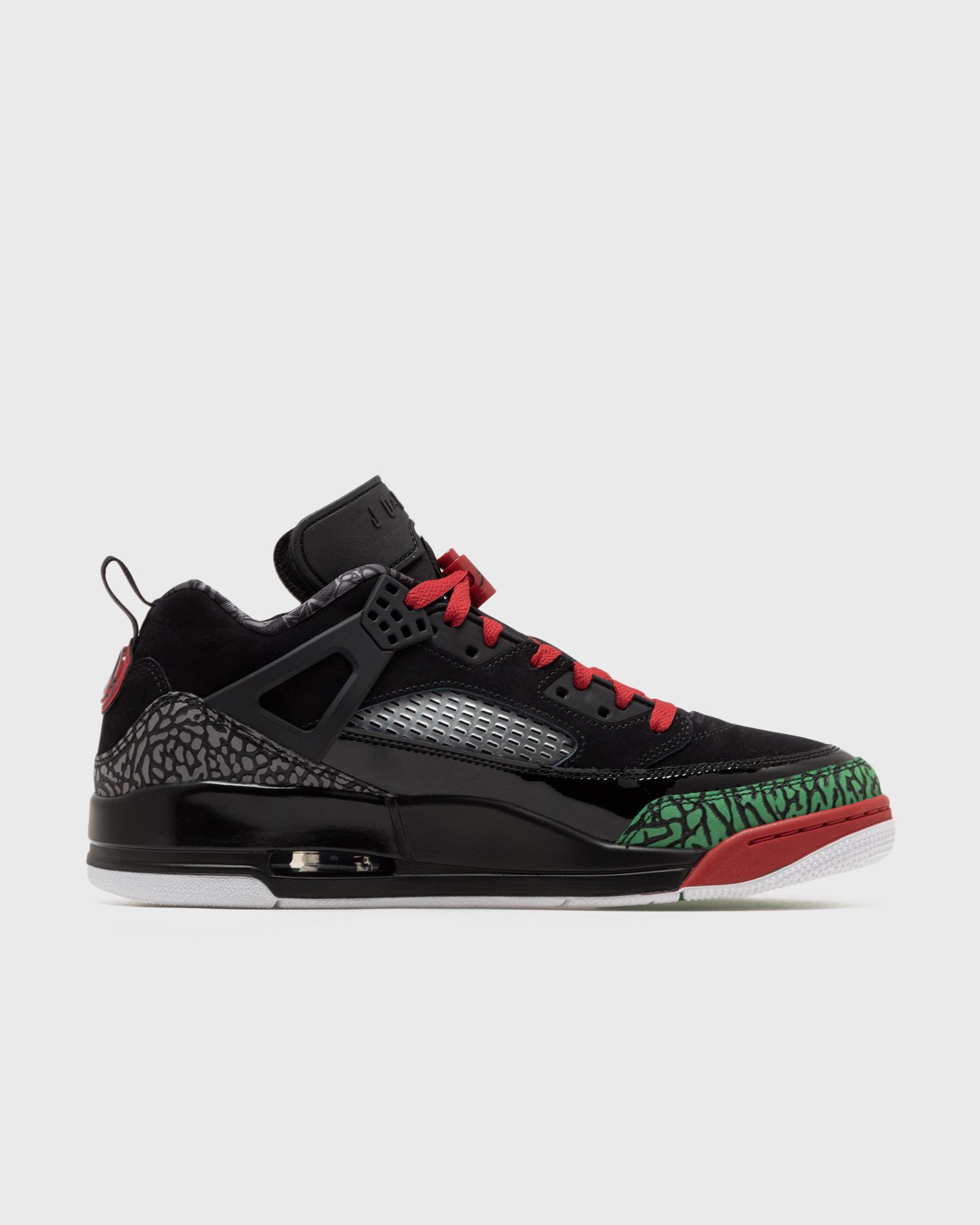 SPIZIKE LOW black male Lowtop now available at BSTN