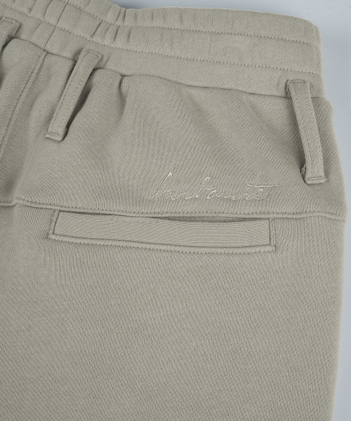Comfort Loose Fit Pleated Sweatpants