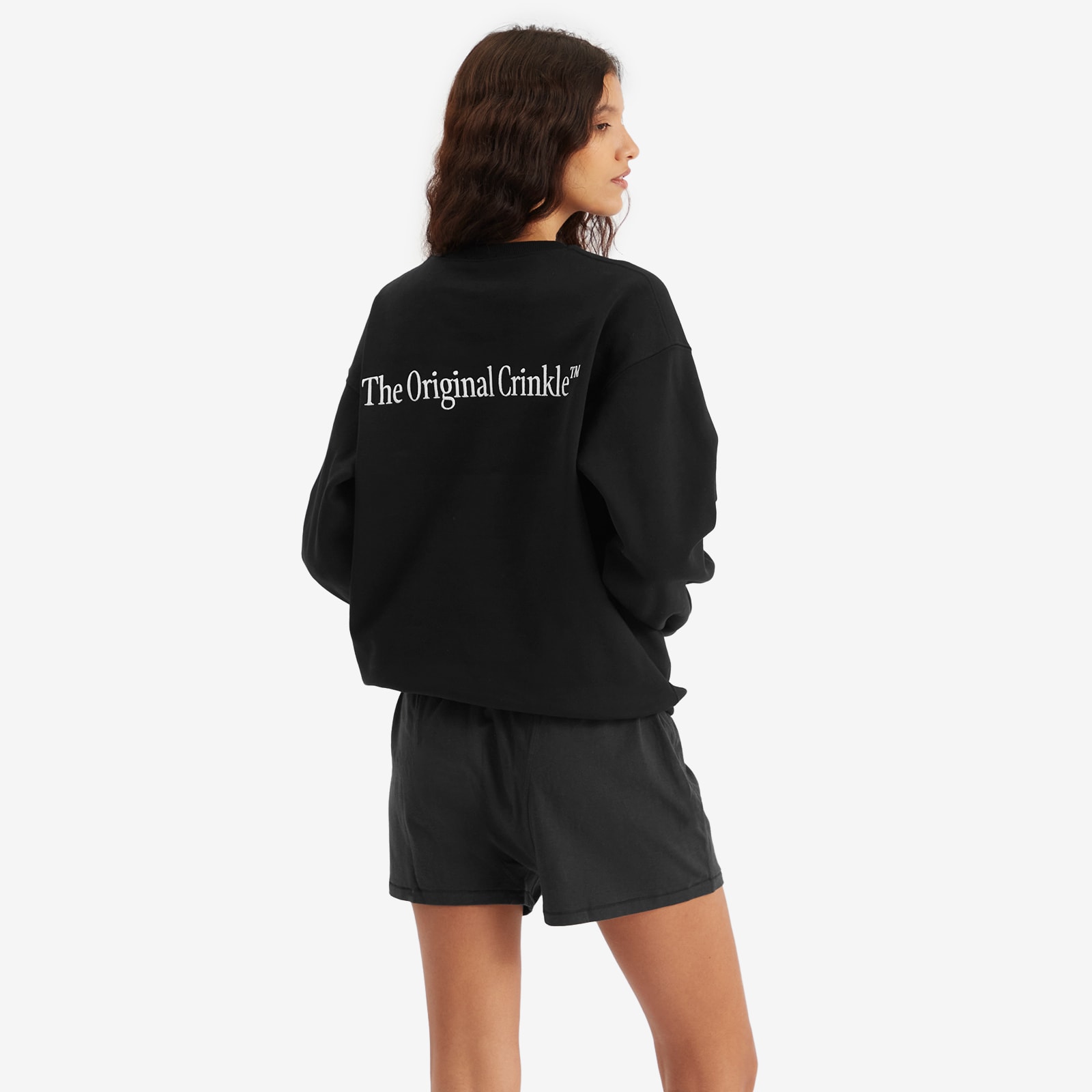 Hunza G Women's 80s Logo Embroidered Sweater in Black