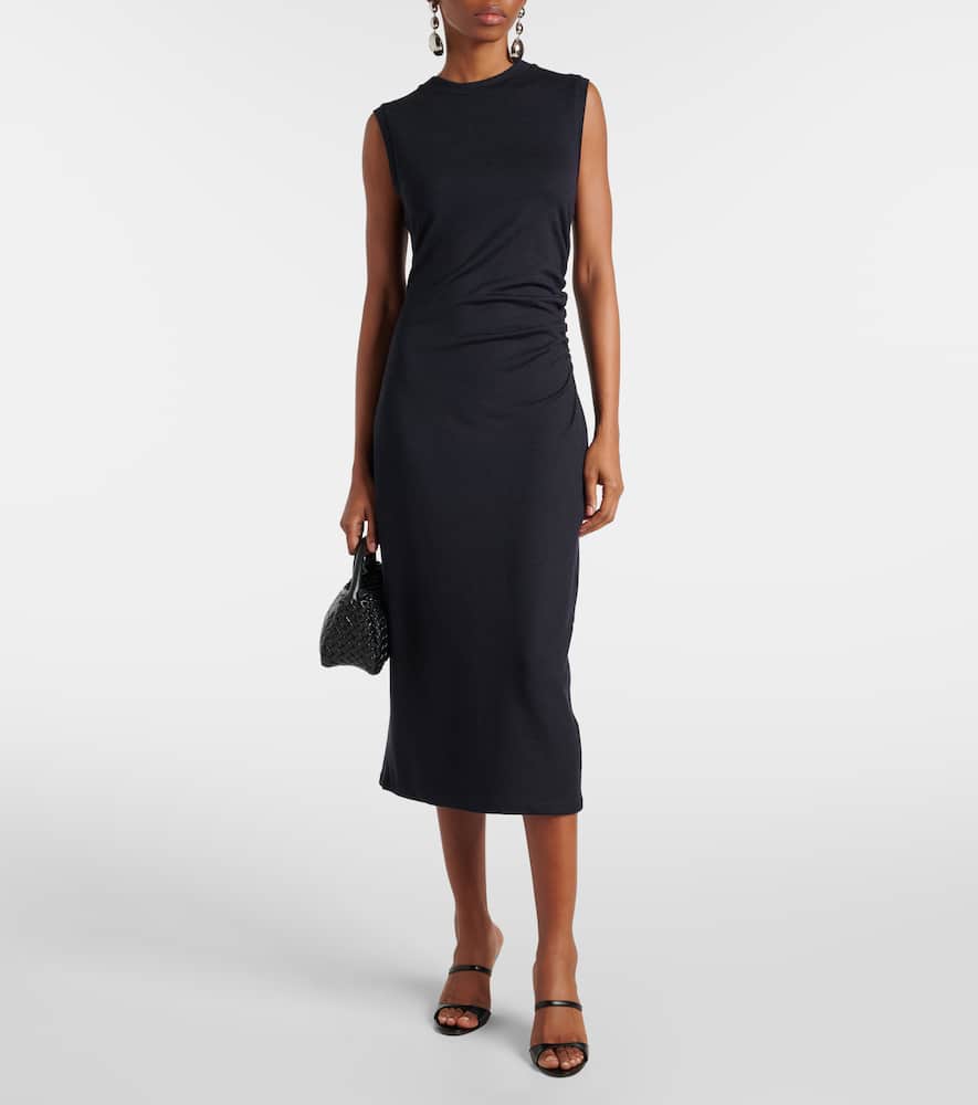 Sleeveless midi dress