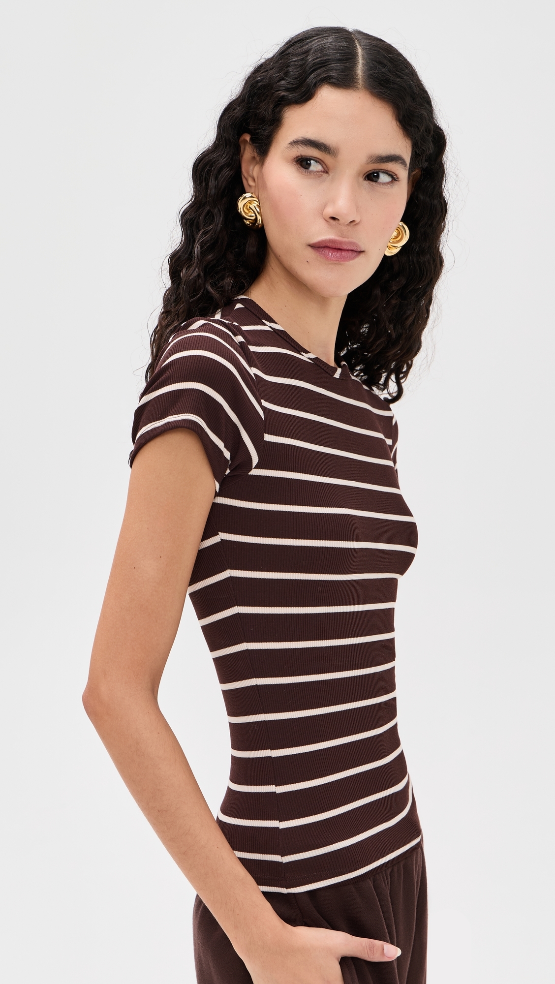 Iris Tee Chocolate/Off White