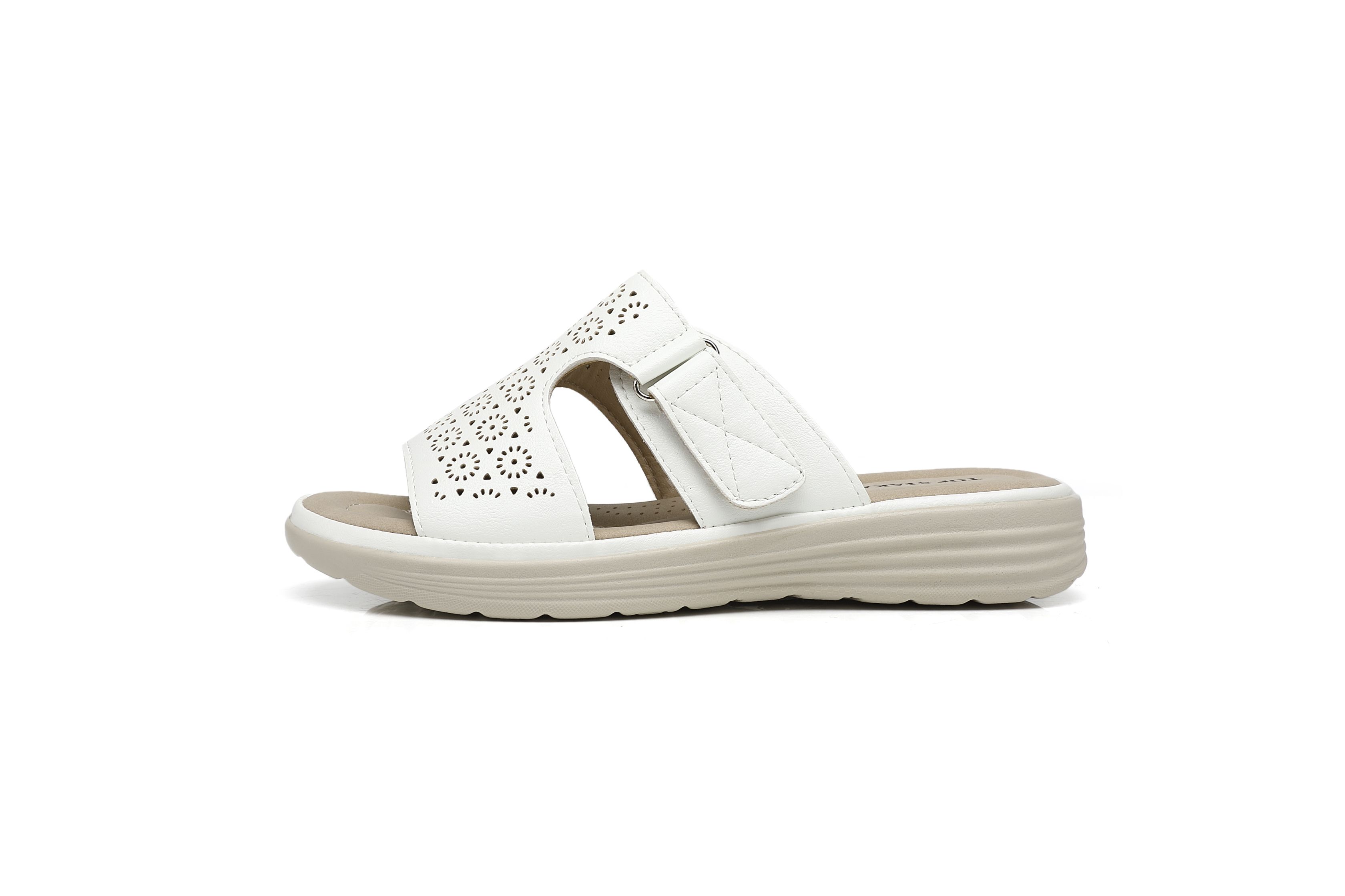 Ivachy Bohemian Style Perforated Lightweight Mule Slippers Slide Sandals In White