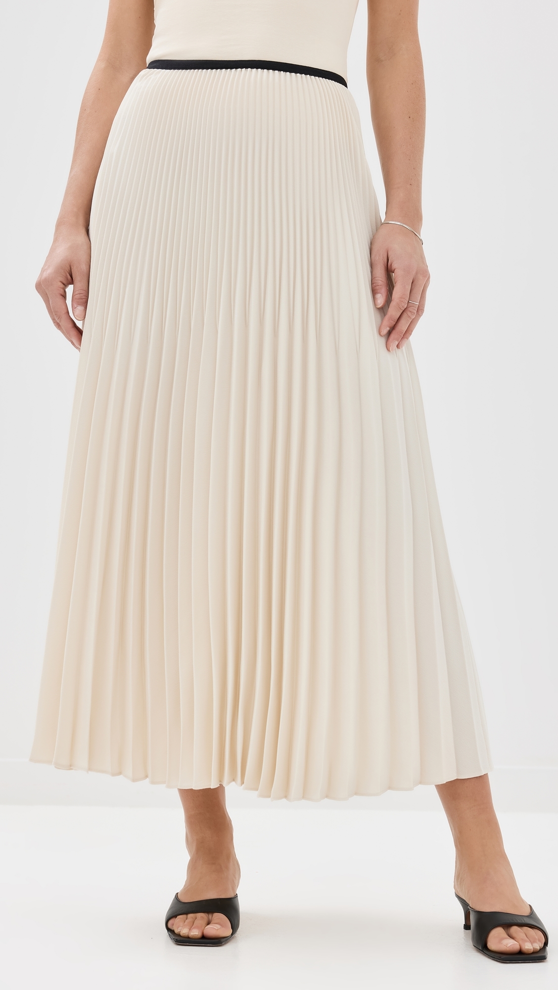 Pleated Skirt Ivory