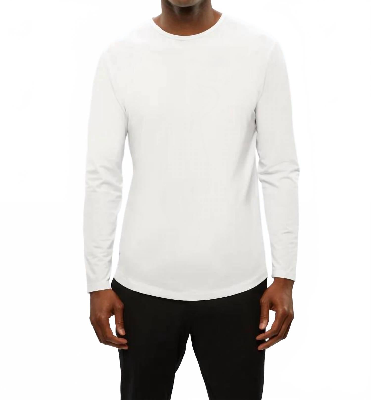 Ao Long Sleeve Curve Hem Tee In White