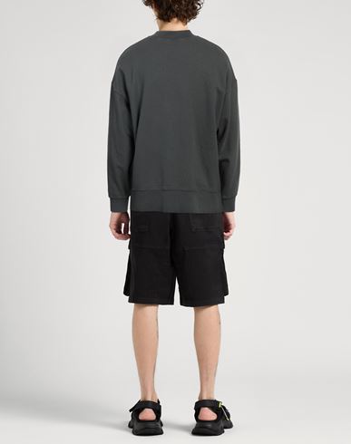 Man Sweatshirt Lead