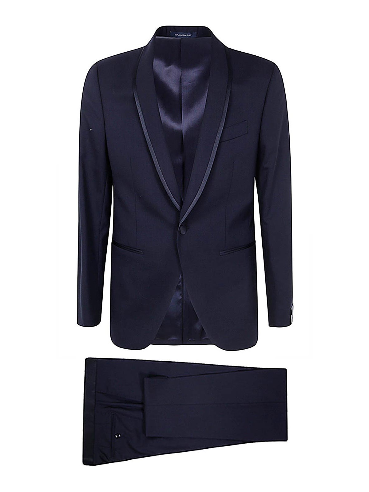 Dinner suit