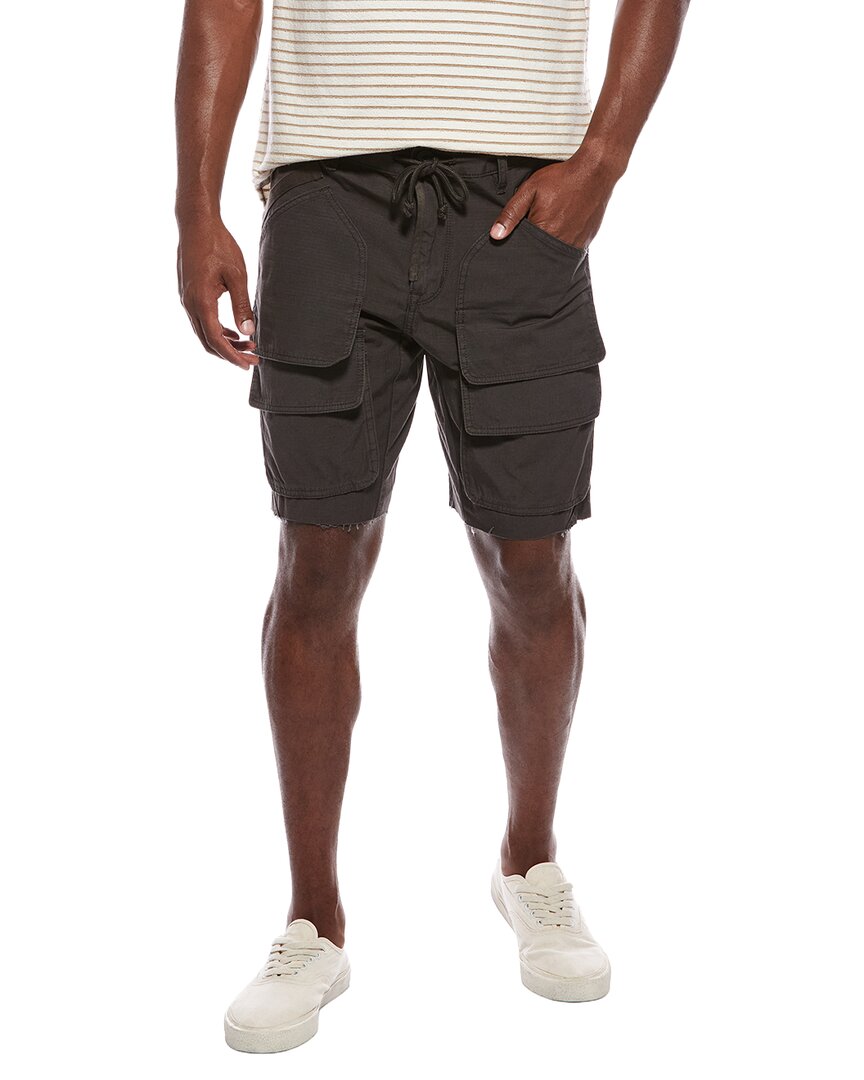 Tracker Short