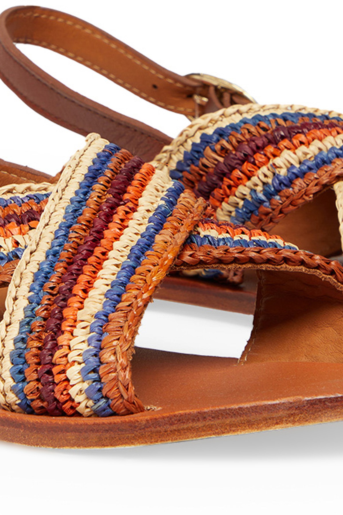 Flat raffia sandals