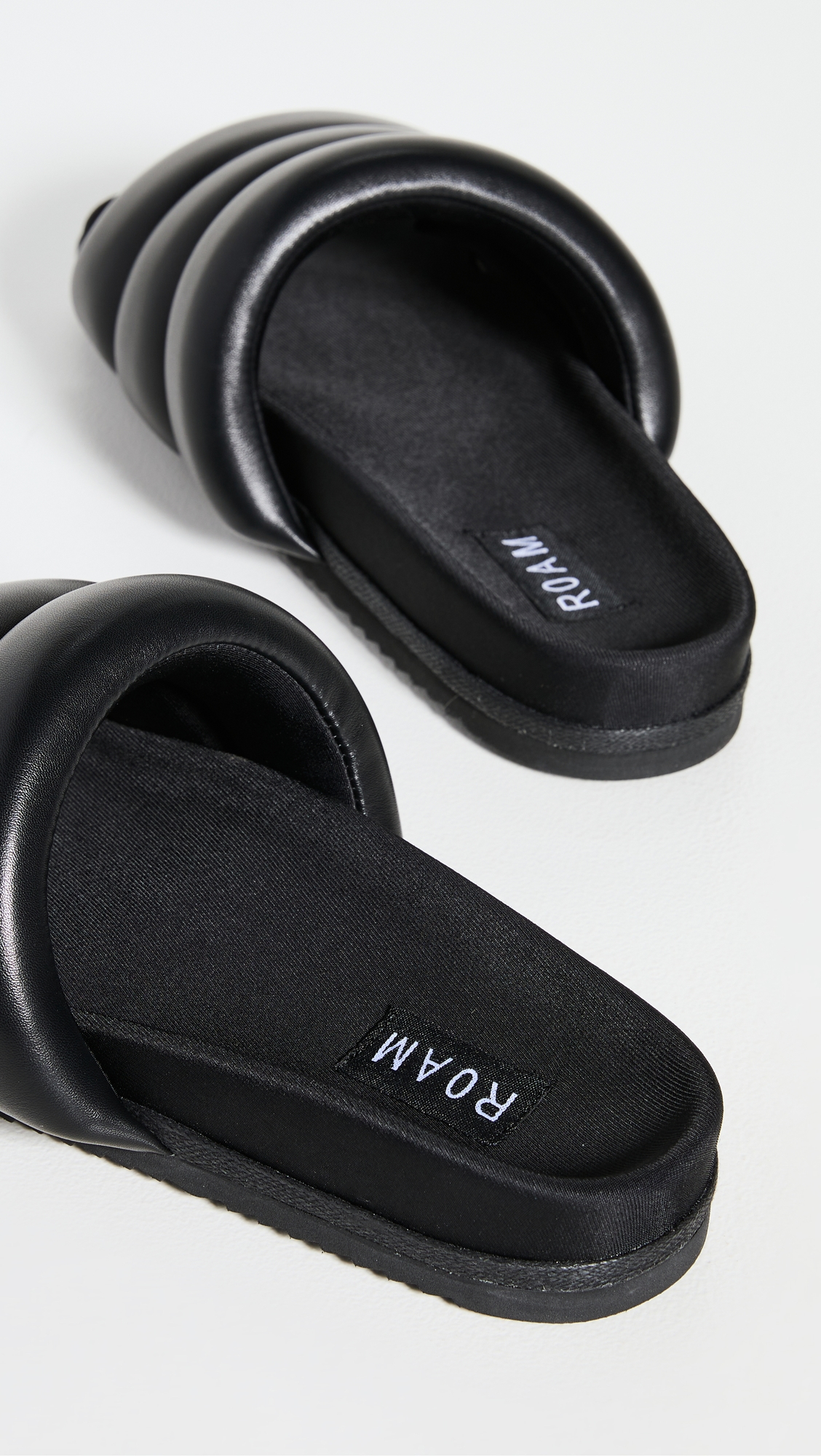 The Puffy Slides Black